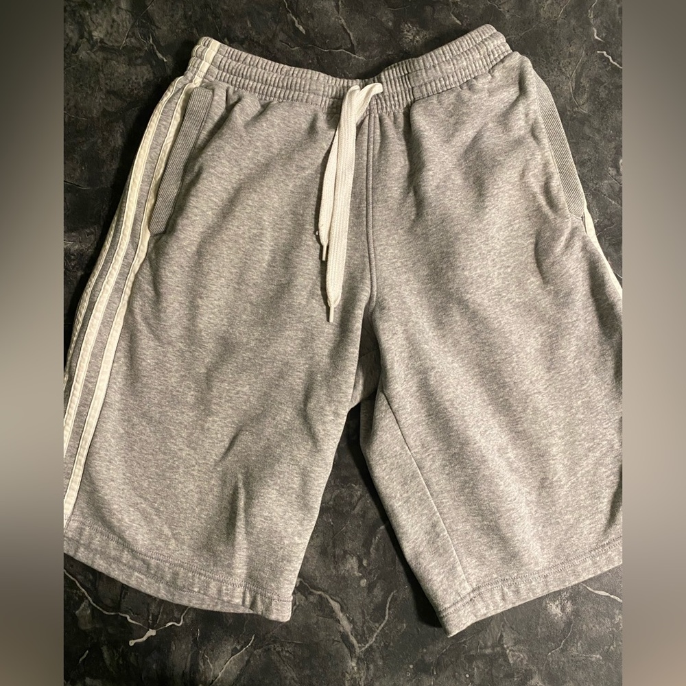 Men’s Adidas Originals Sweatshorts Medium